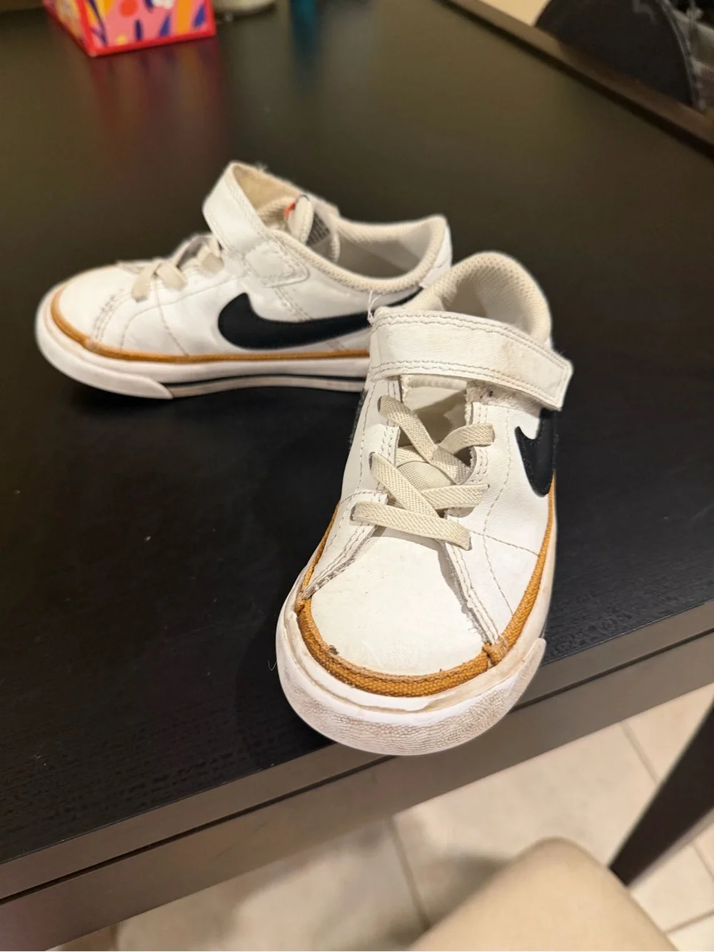 Nike Kids White & Tan Casual Sneakers